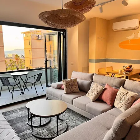 Egiana'S Apartment- Inspired By The Sea *