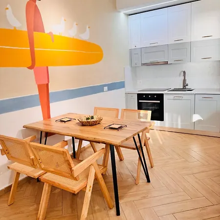 Egiana'S Apartment- Inspired By The Sea * Golem (Tirana)